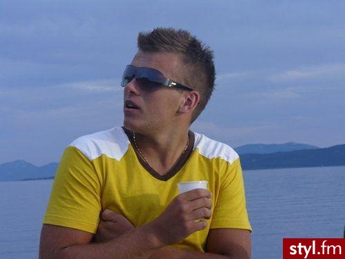 Średnie Męskie Fryzury