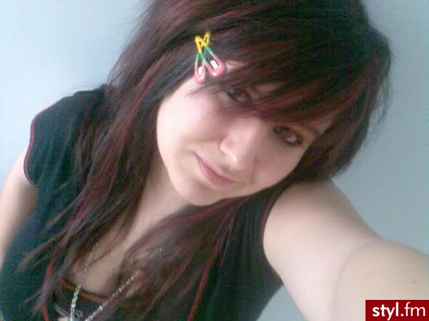 EMO Alternatywne Średnie Fryzury