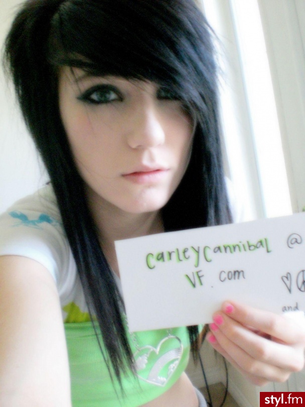 EMO Alternatywne Średnie Fryzury