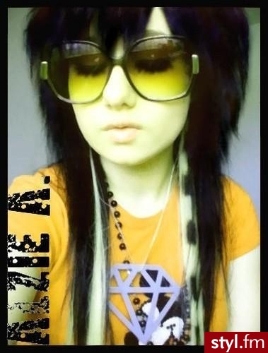 EMO Alternatywne Średnie Fryzury