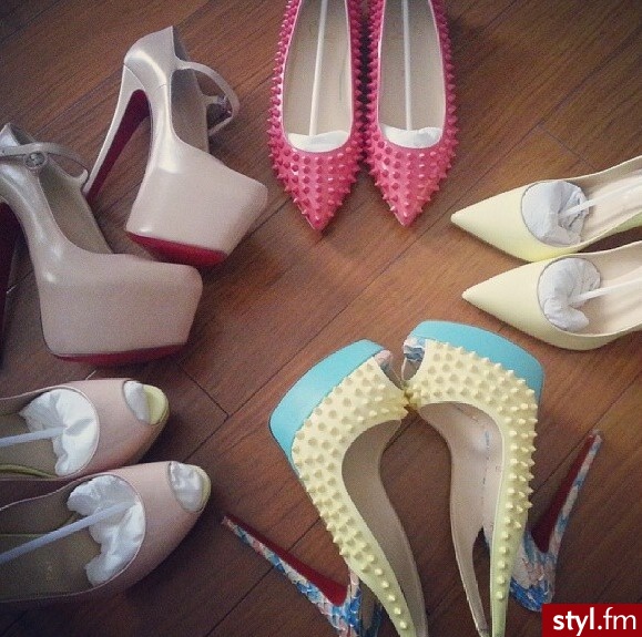 Szpilki Buty Moda