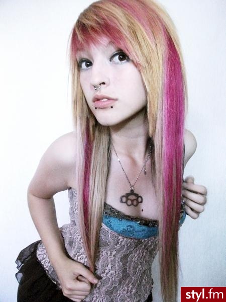EMO Alternatywne Średnie Fryzury