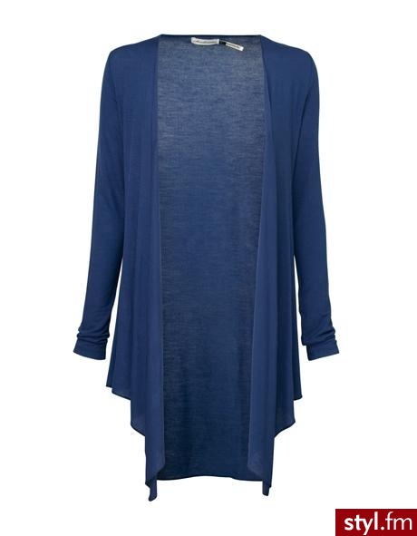 Stradivarius > Collection > T-SHIRTS > Basic jacket. Pobrano ze strony: http://www.stradivarius.es/en/collection/t-shirts/detalle/1134_basic-jacket- - Pozostałe Ciuchy Moda