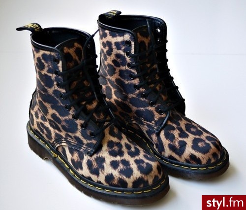 Glany Buty Moda