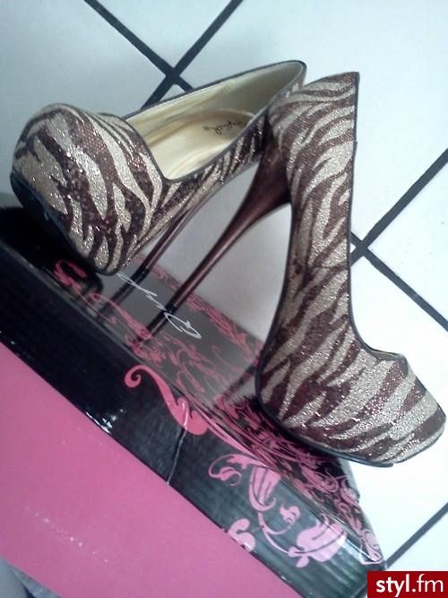 Szpilki Buty Moda