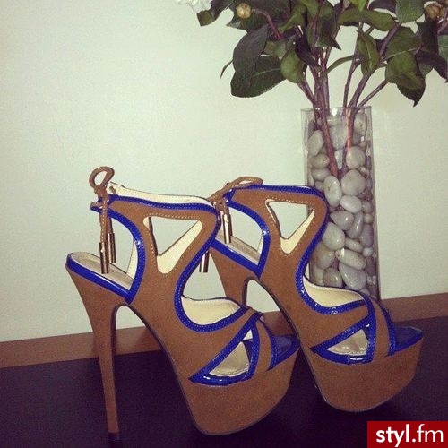 Szpilki Buty Moda