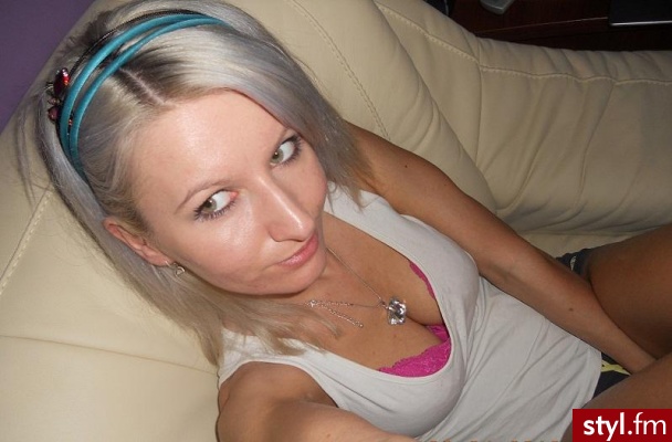 Blond Rozpuszczone Proste Na co dzień Średnie Fryzury