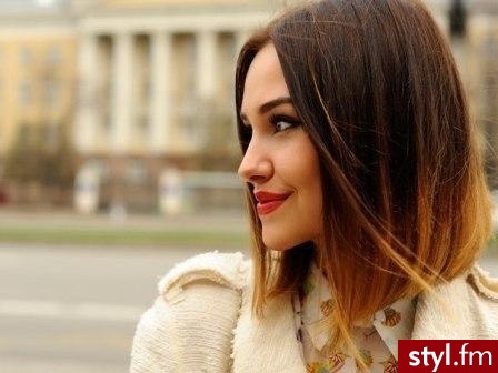 Średnie Fryzury