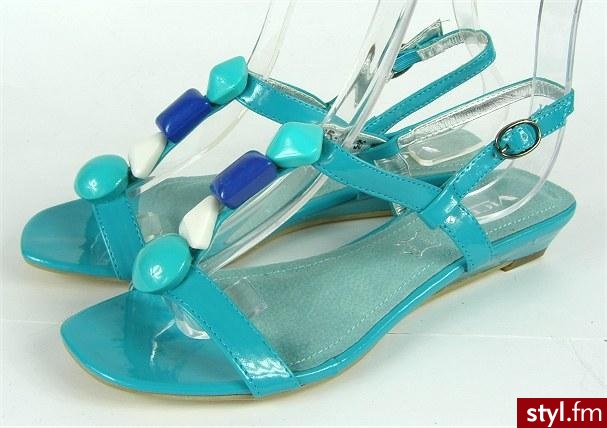 Pozostałe Buty Moda