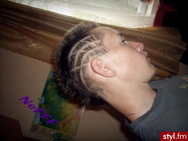 <333 - Punk Rock Alternatywne Średnie Fryzury
