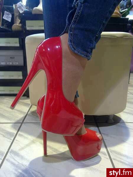 Szpilki Buty Moda