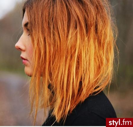 Średnie Fryzury