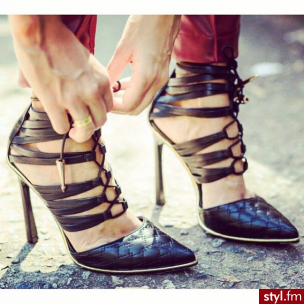 Szpilki Buty Moda