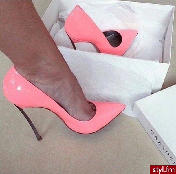 Szpilki Buty Moda