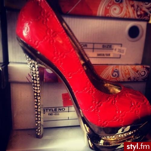 Szpilki Buty Moda