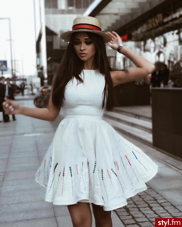Pozostałe Sukienki Moda