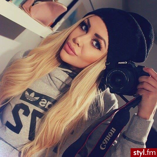 Blond Rozpuszczone Kręcone Na co dzień Długie Fryzury