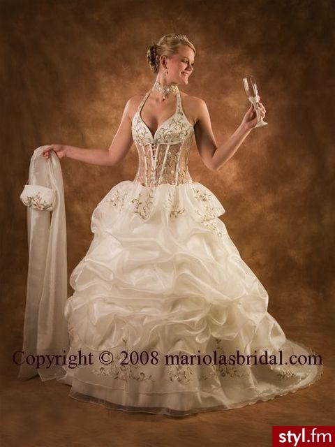 mariolasbridal.com 
Model Rio Gown - Suknie ślubne Ślub Moda