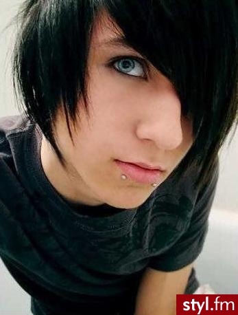 Alex Evans <3 - EMO Alternatywne Średnie Fryzury