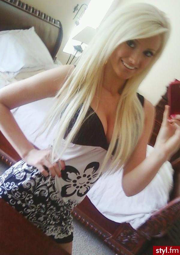 Blond Rozpuszczone Proste Na co dzień Długie Fryzury