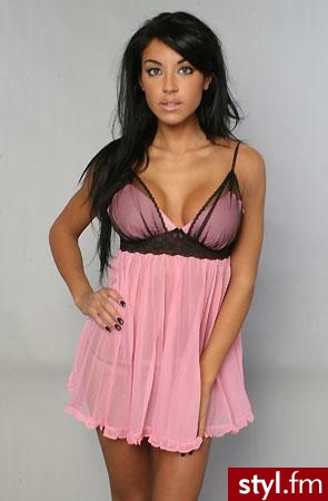 Trykotowa Babydoll z czarną koronką od Bestey Johnson - 54$ - Pozostałe Ciuchy Moda