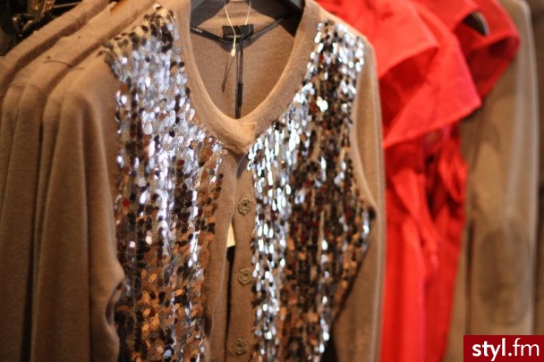 Swetry Ciuchy Moda