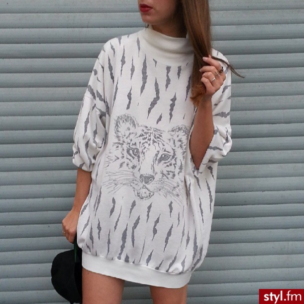 Swetry Ciuchy Moda