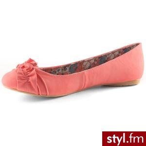 Coral frill pumps - Dorothy Perkins - Polyvore. Pobrano ze strony: http://www.polyvore.com/coral_frill_pumps/thing?id=28674354#1300129363825 - Pozostałe Buty Moda