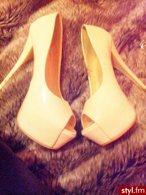 Szpilki Buty Moda