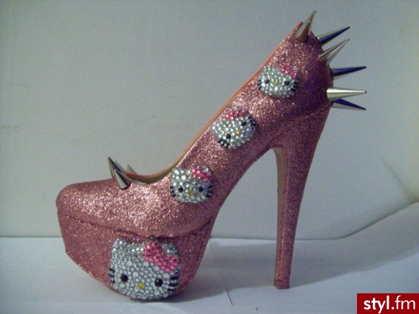 Szpilki Buty Moda