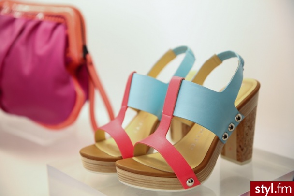Sandały Buty Moda