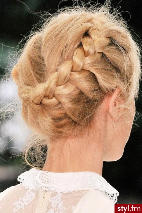 Blond Upięcie Proste Na co dzień Średnie Fryzury