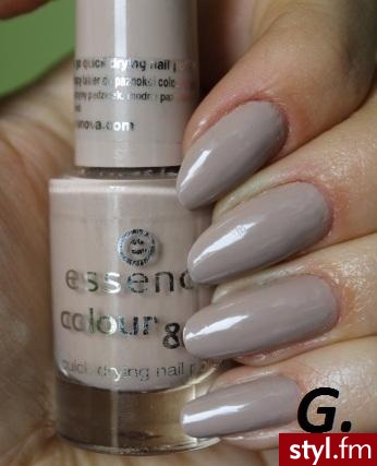 Essence - 70 nude it! - Migdałki Naturalne Paznokcie