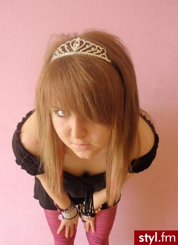 EMO Alternatywne Średnie Fryzury