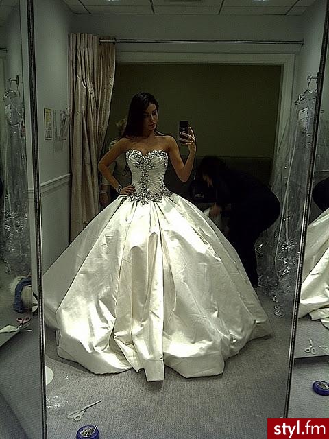 Sukienki Moda