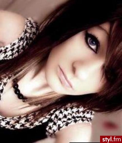 EMO Alternatywne Średnie Fryzury