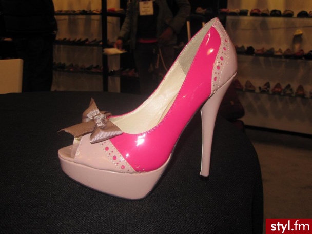 Czółenka Buty Moda
