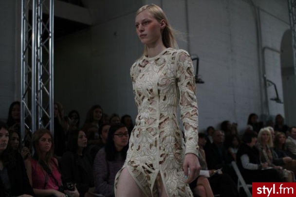 Sukienki Moda