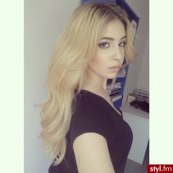 Blond Rozpuszczone Proste Na co dzień Długie Fryzury
