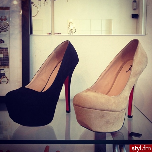 Szpilki Buty Moda