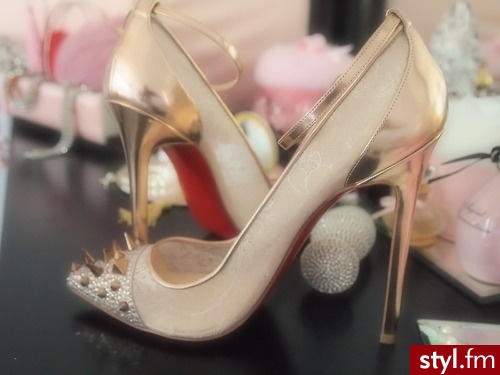Szpilki Buty Moda