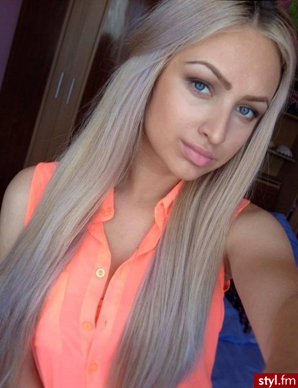Blond Rozpuszczone Proste Na co dzień Długie Fryzury