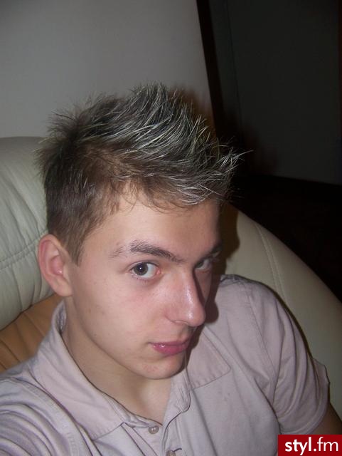 Średnie Męskie Fryzury