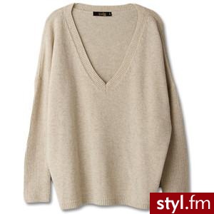 Oversized V-Neck Sweater - Kain - Polyvore. Pobrano ze strony: http://www.polyvore.com/oversized_neck_sweater/thing?id=25606113 - Pozostałe Ciuchy Moda