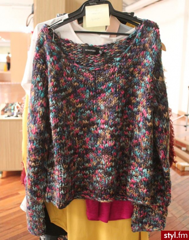 Swetry Ciuchy Moda