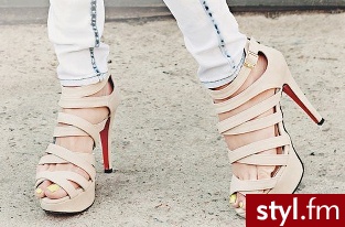Szpilki Buty Moda
