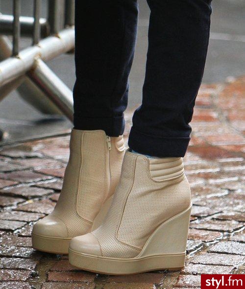 Pozostałe Buty Moda