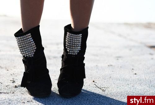 Pozostałe Buty Moda
