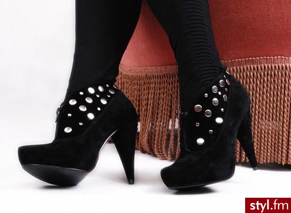 Pozostałe Buty Moda