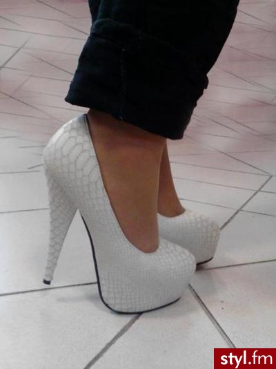 Szpilki Buty Moda